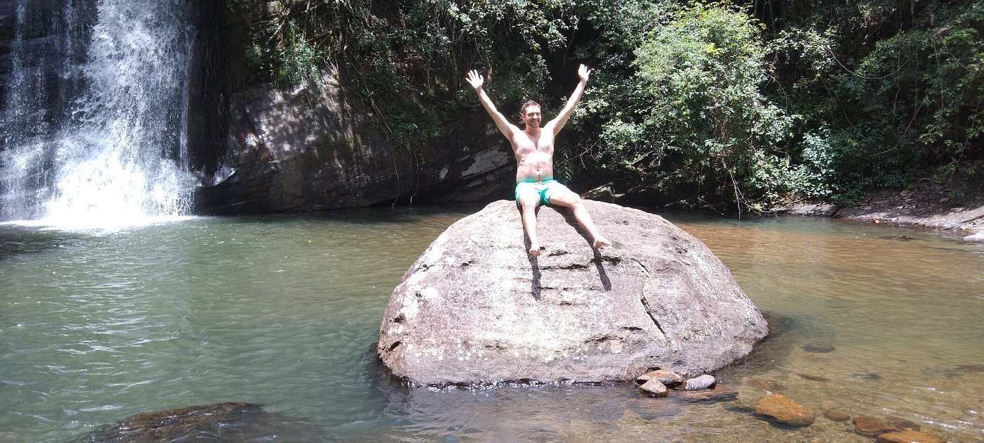 Knuckles Mountain Range